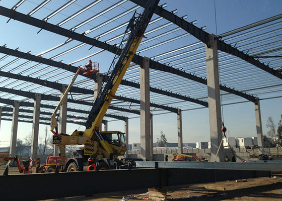 Структуры крыши светлой стальной конструкции стальной структуры металлические для склада