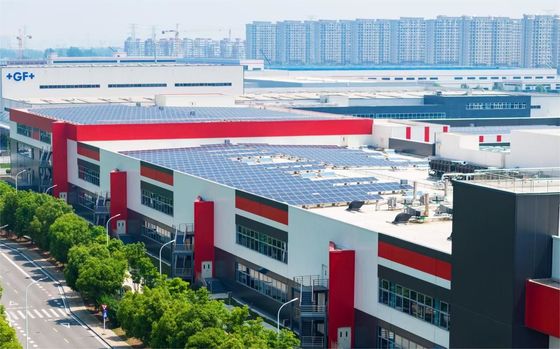 Нержавеющее стеклянное здание с чертежом BIM и дизайном крыши из одного стального листа