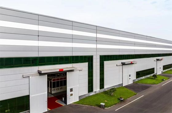 Долгая продолжительность жизни Жесткая стальная конструкция строительство склада с настраиваемыми размерами и макетом